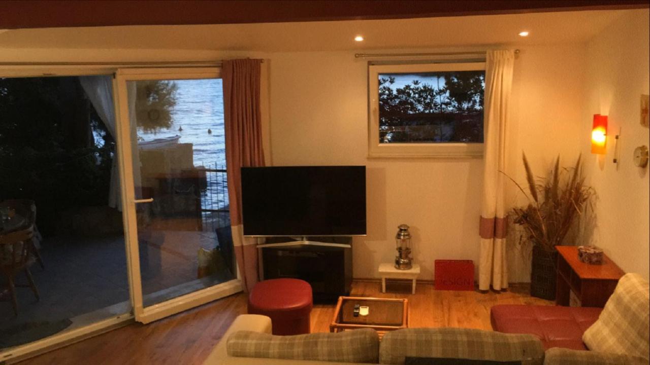 Apartment Jakov With Boat Mooring Zaboric Ngoại thất bức ảnh