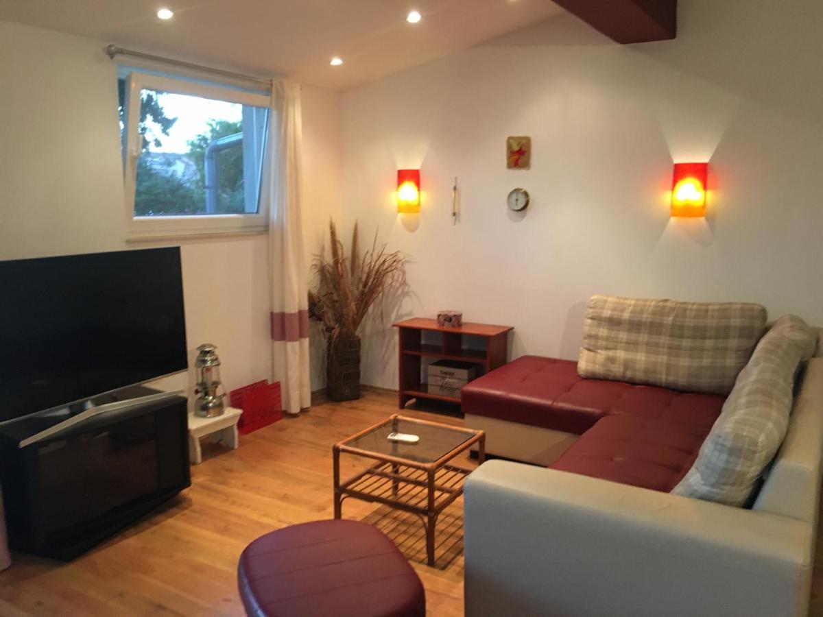 Apartment Jakov With Boat Mooring Zaboric Ngoại thất bức ảnh